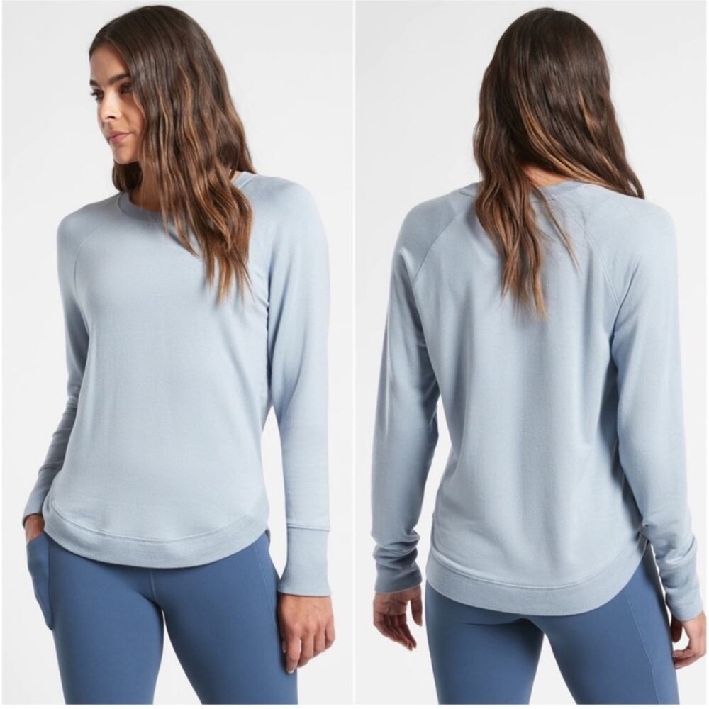 Athleta Mindset Sweatshirt in Blue - Size XL